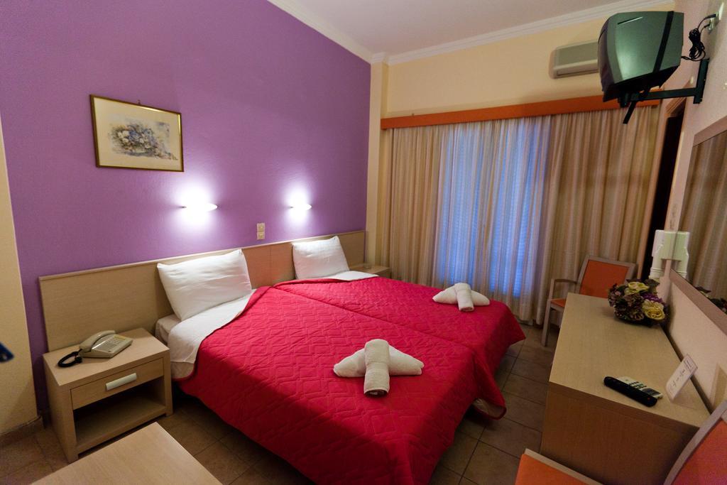 Hotel Possidon Aegina Bilik gambar