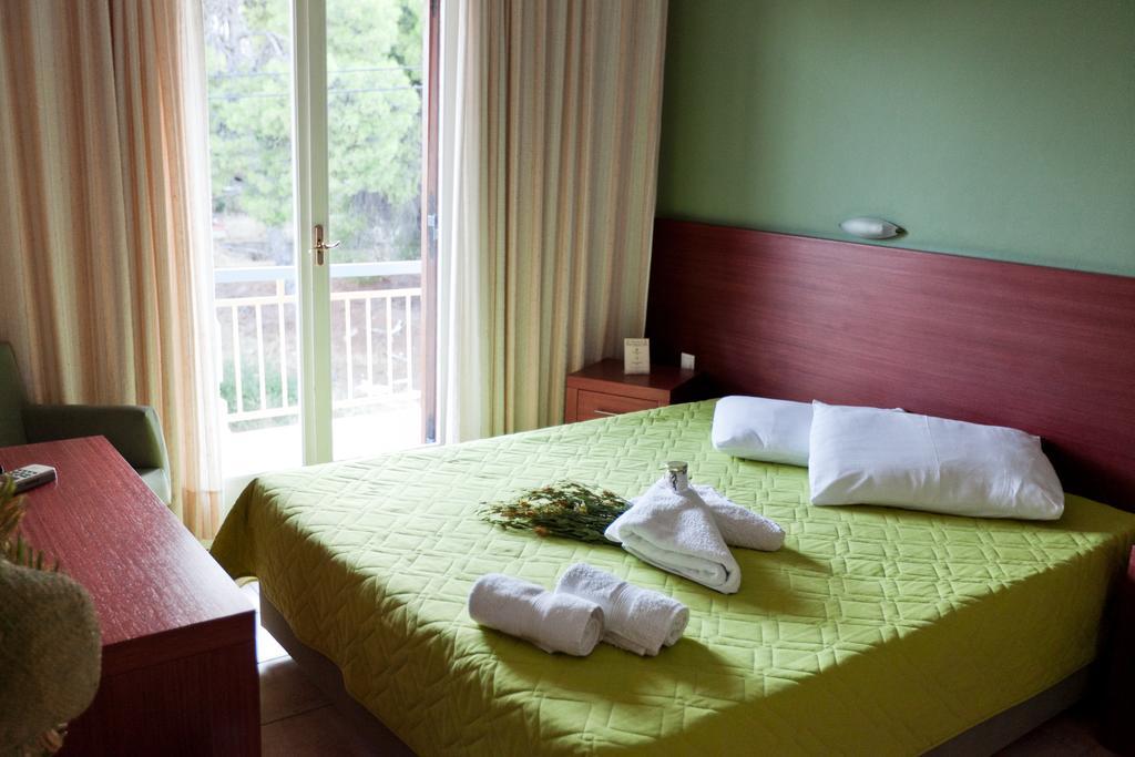 Hotel Possidon Aegina Luaran gambar